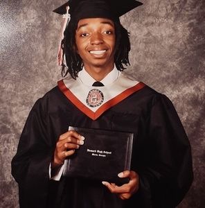 Meet your Posher, Phyllis